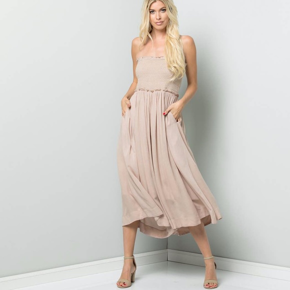 Wide Leg Jumpsuit - Picture 2 of 3